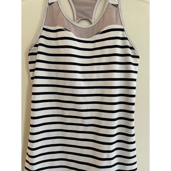 Athleta Hyper Stripe Sports Performance Bra Tank Top Off White & Navy Size XS - Picture 6 of 9